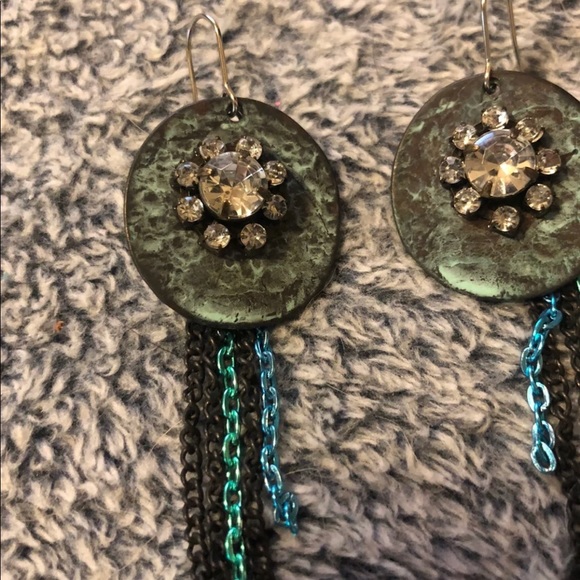 Mermaid fringe earrings - Picture 3 of 5